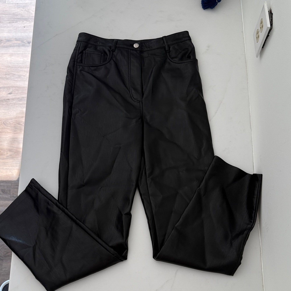 Aritzia Wilfred Black Vegan Leather Pants